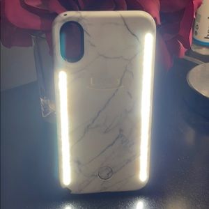 LuMee Duo Case for IPhone X . Comes with charger.